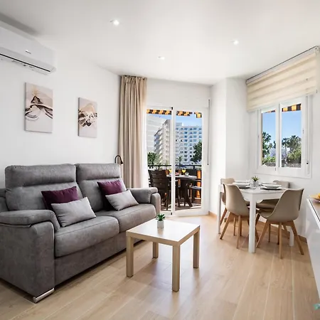 Sur Suites Carihuela Torremolinos Exterior photo